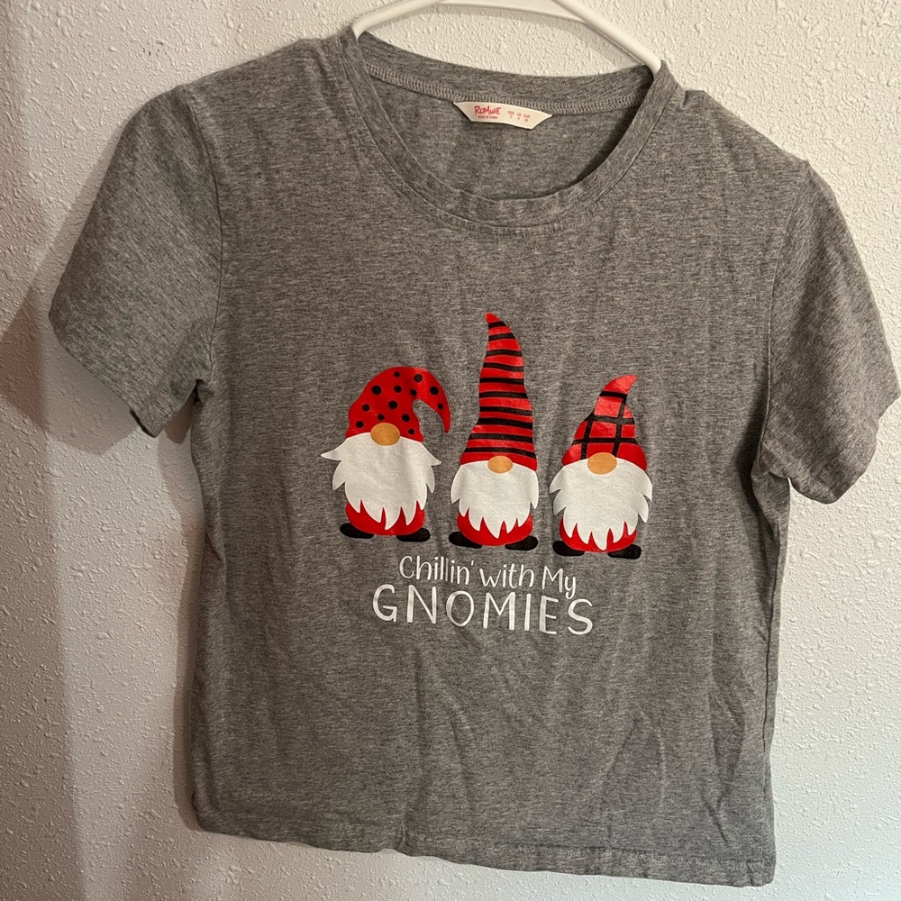romwe gnome grey tshirt